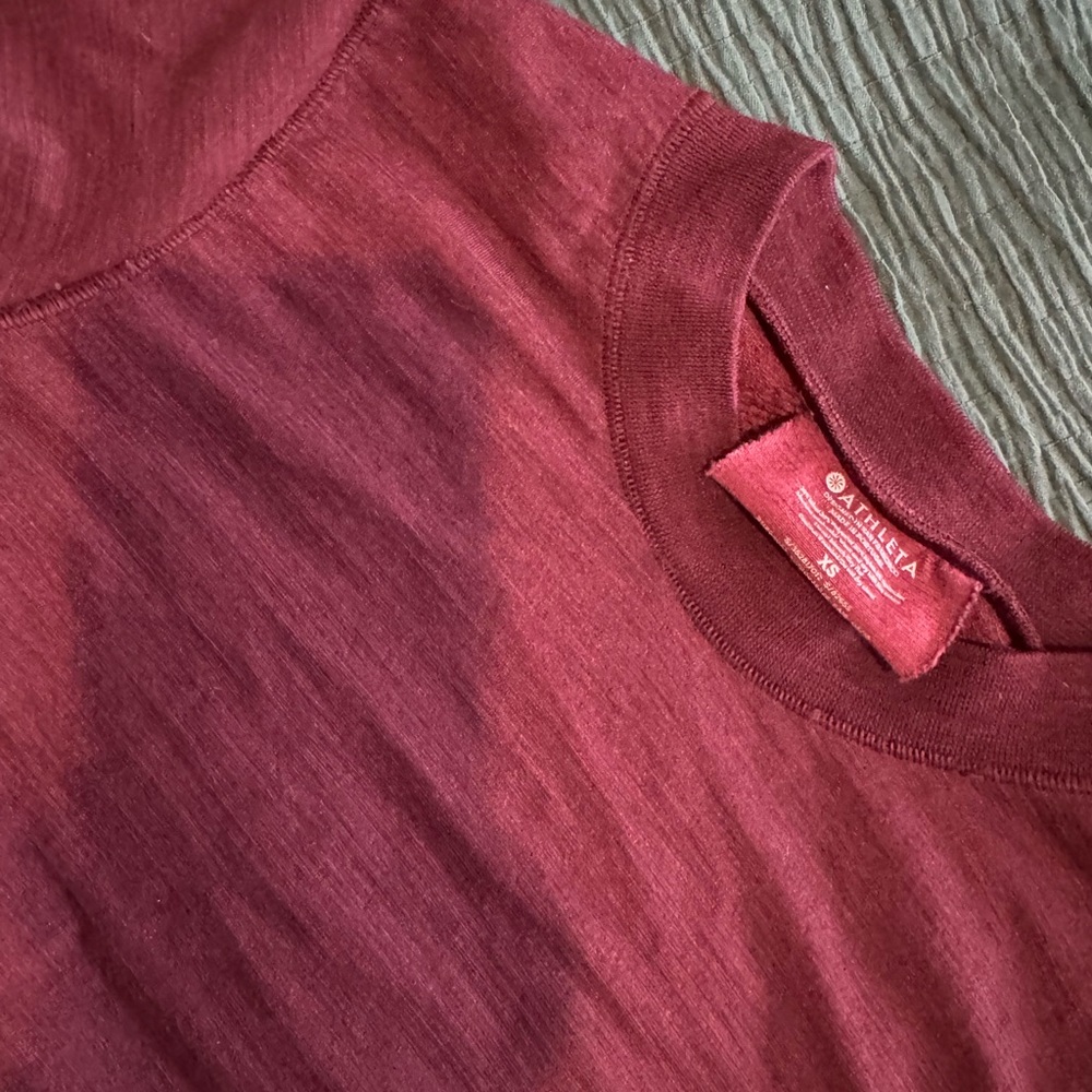 Athleta Maroon Fitted Long Sleeve XS